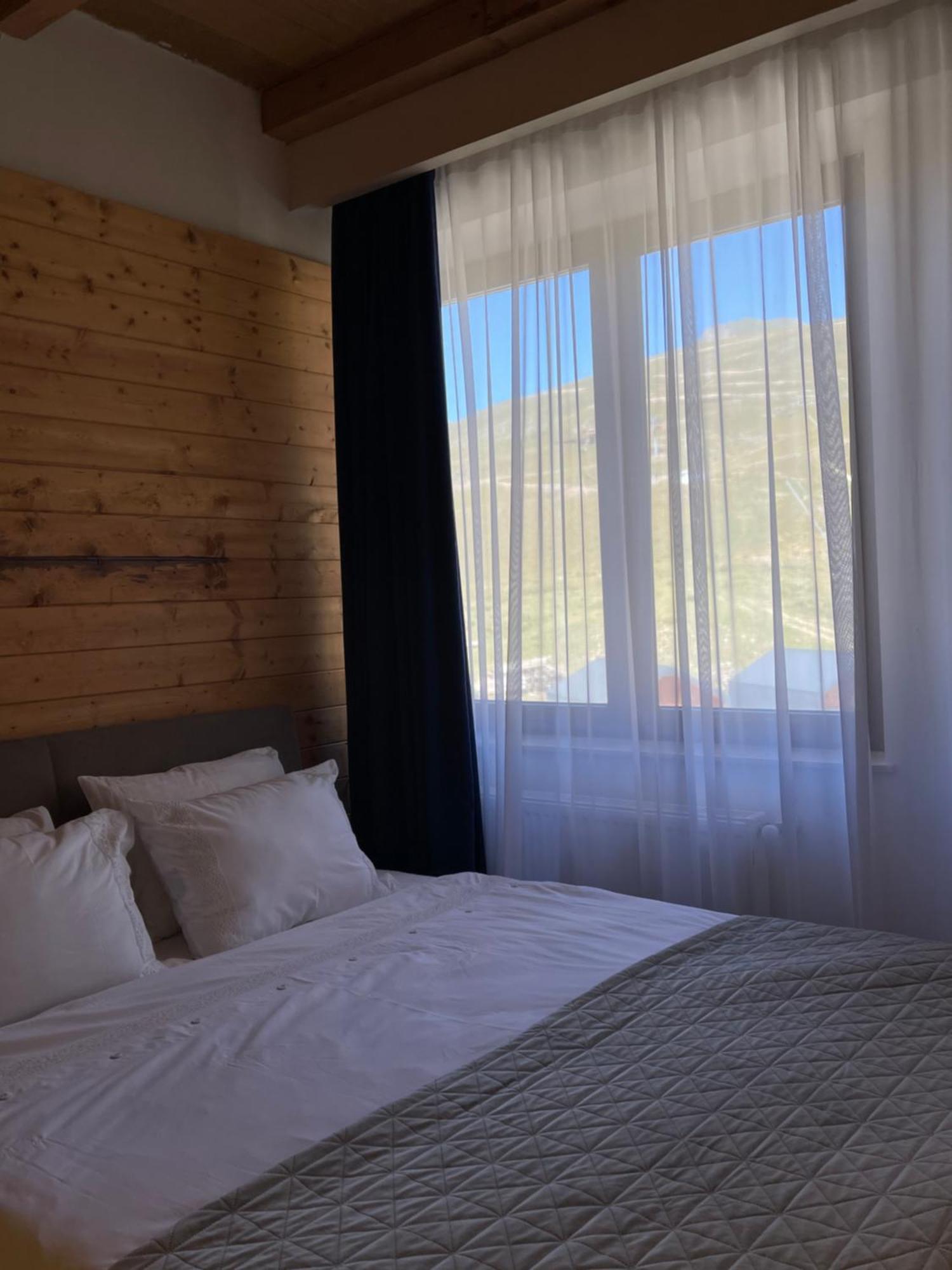 Happy Holidays Apartments In New Gudauri Room photo
